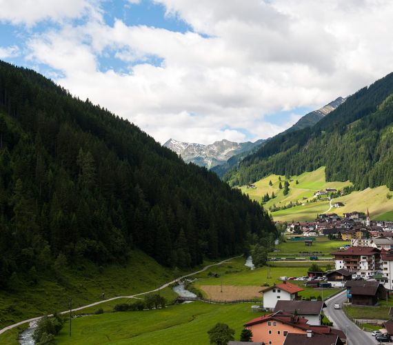 aussicht-richtung-hintertux.jpg